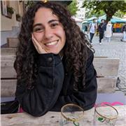 Laureata in giurisprudenza propone lezioni di inglese per scuola elementare e media a L'Aquila